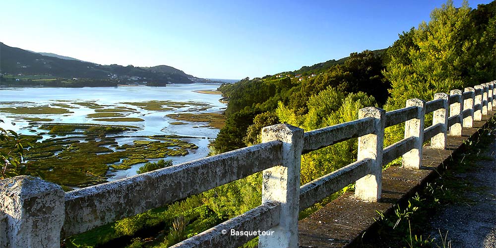 乌尔代拜生态圈保护区
