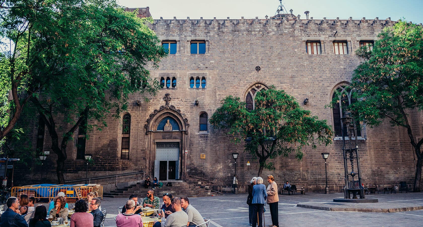 圣伯多禄女修院堂区教堂