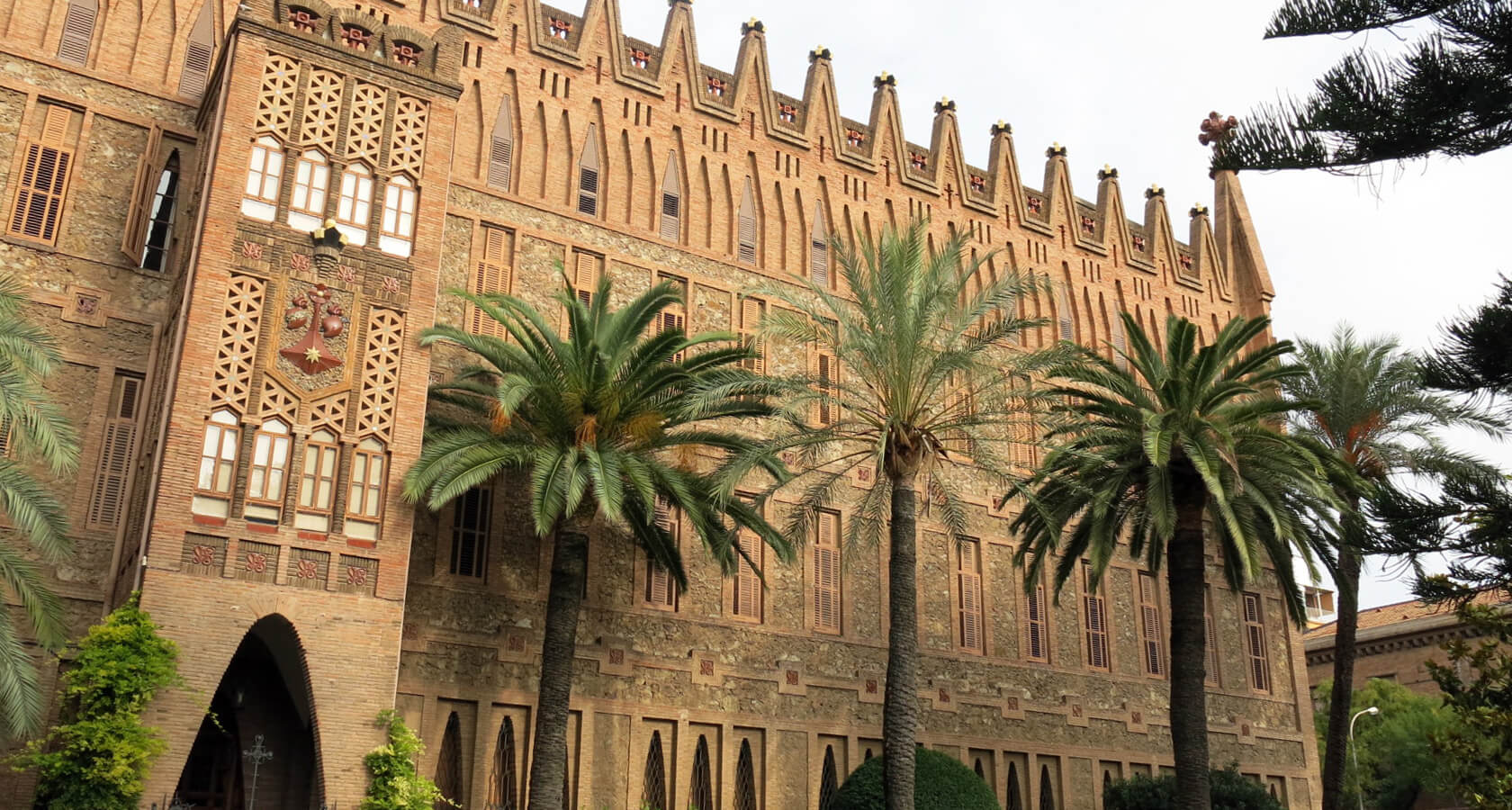 特雷莎修女学院。巴塞罗那