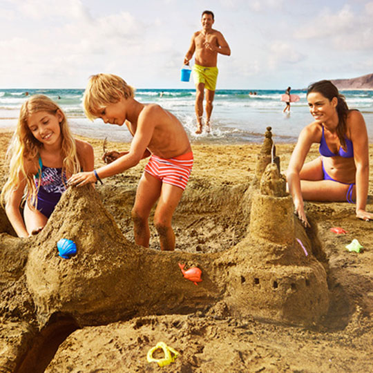 拉斯坎特拉斯海滩 © Promotur. Turismo de Canarias